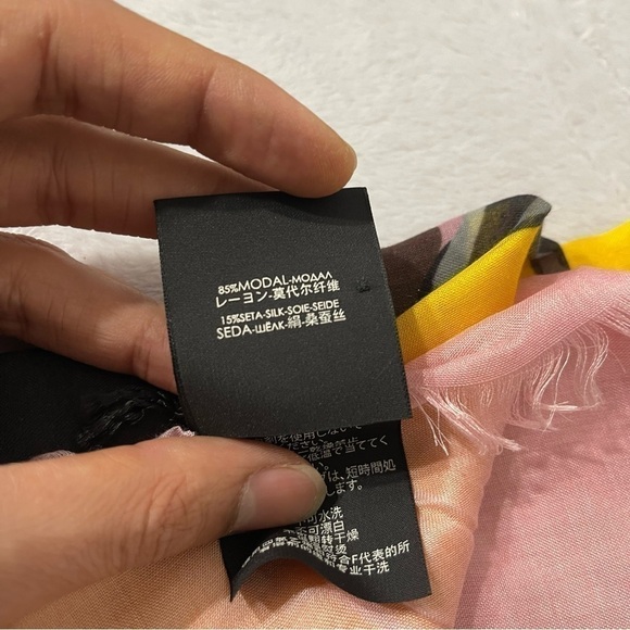 Pink gucci silk scarf/ tapestry - Picture 5 of 7